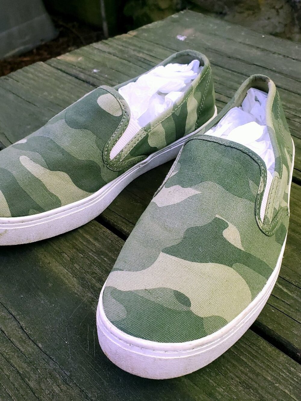 Old Navy Women's Slip-on Shoes, Olive Camo, Size 7